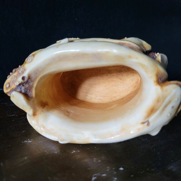 Vintage Whale, Shark, Dolphin Figurine Box, Nautical Decor, Beach House Decor - Picture 6 of 7